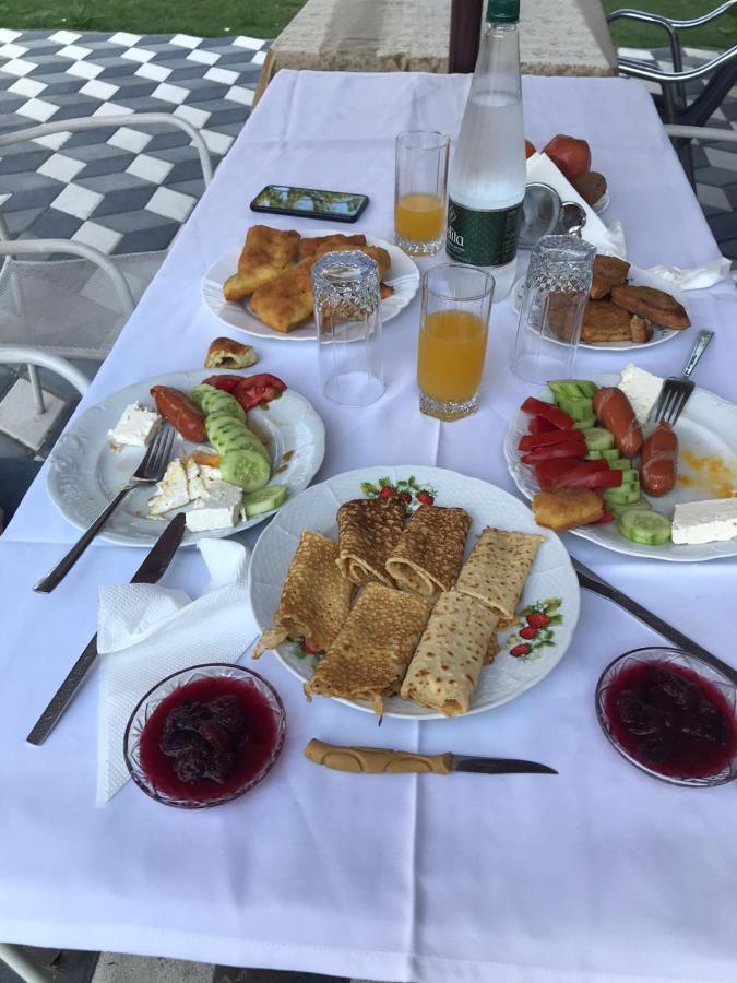 Vila Cano Hotel Durrës Eksteriør billede