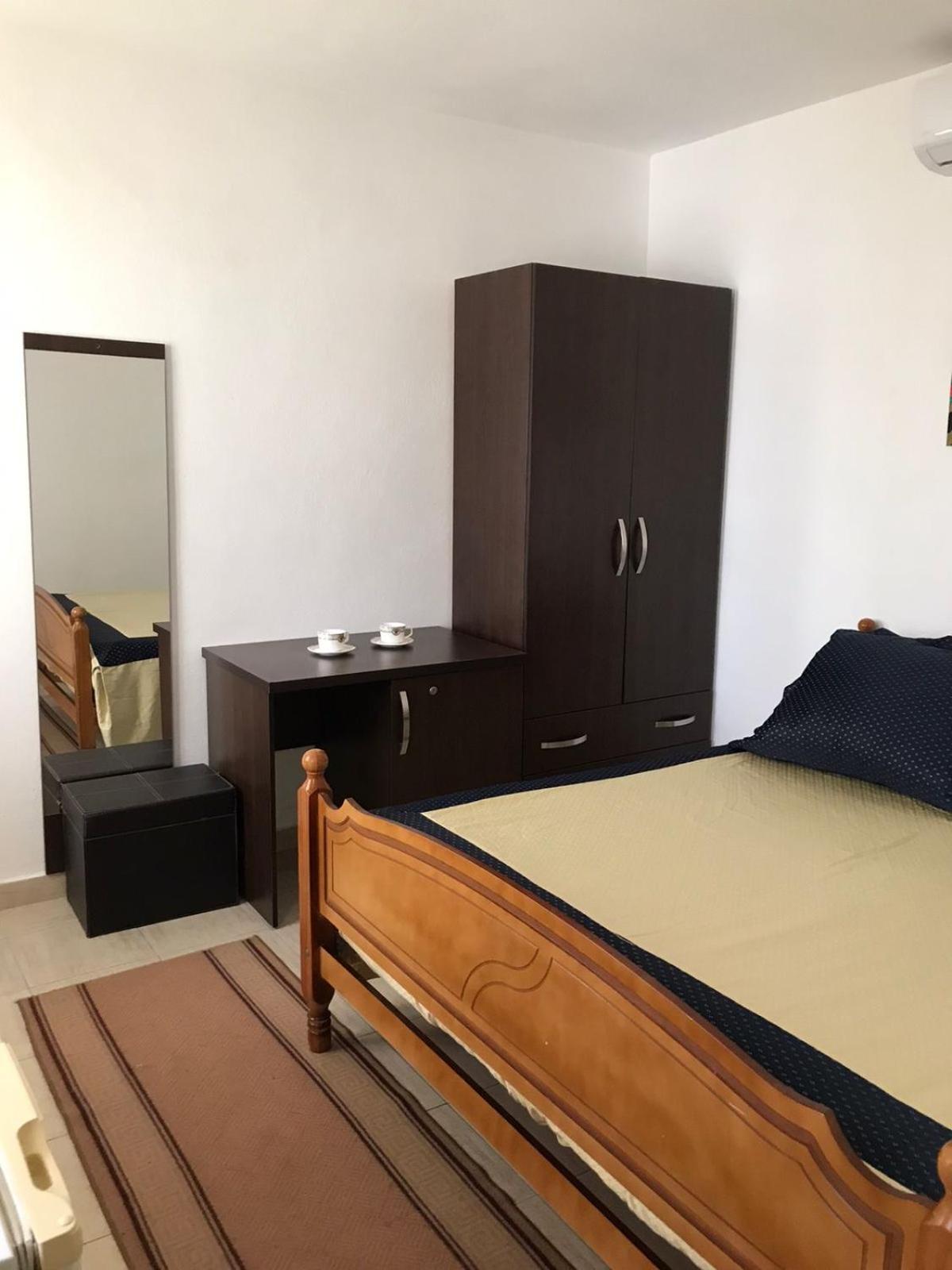 Vila Cano Hotel Durrës Eksteriør billede