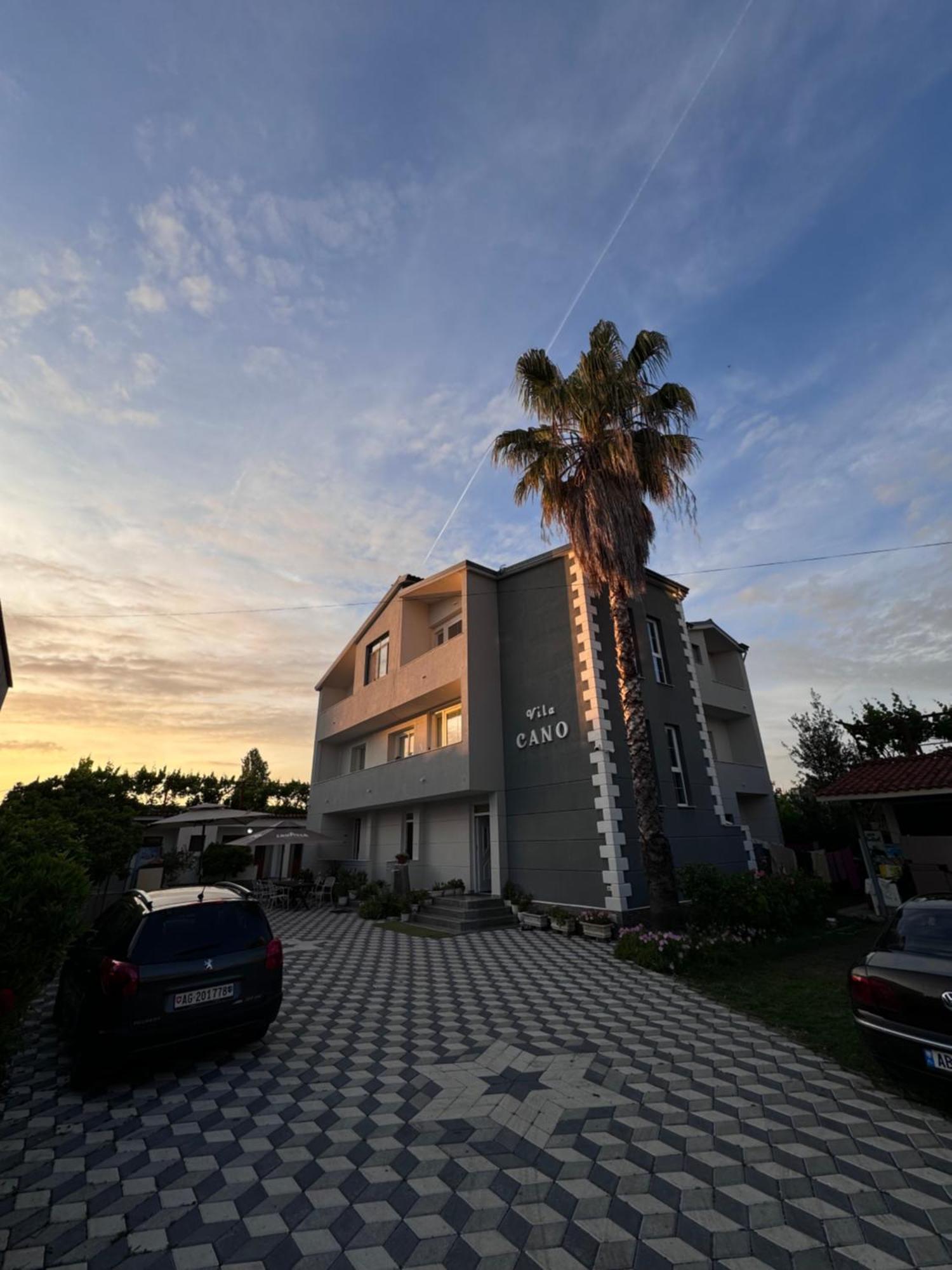 Vila Cano Hotel Durrës Eksteriør billede